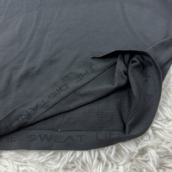 Lululemon Swiftly Tech T-Back Black / Black - Picture 2 of 5